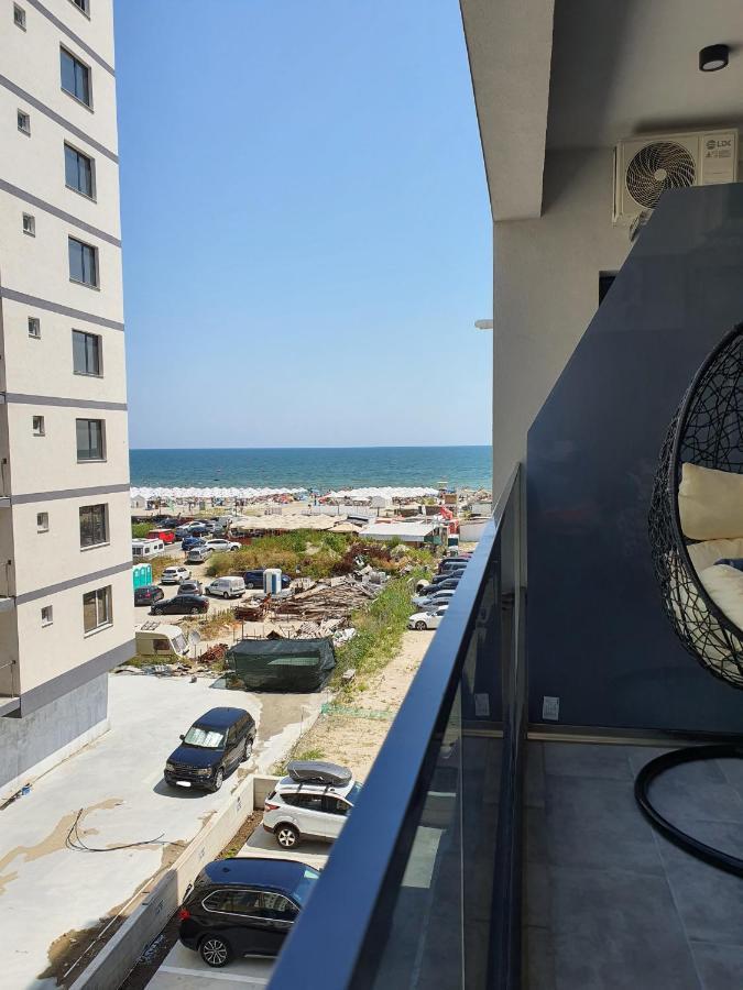 Beach Breeze Residence Năvodari Exteriör bild